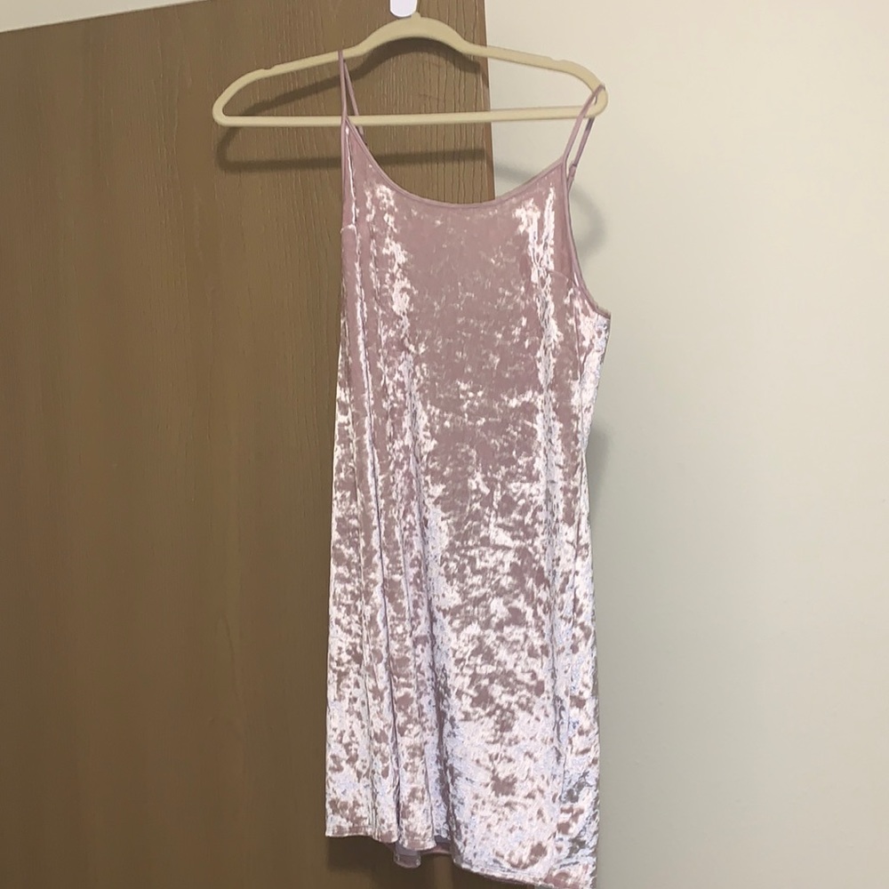Victoria’s Secret pink shimmery slip nightgown size M/L